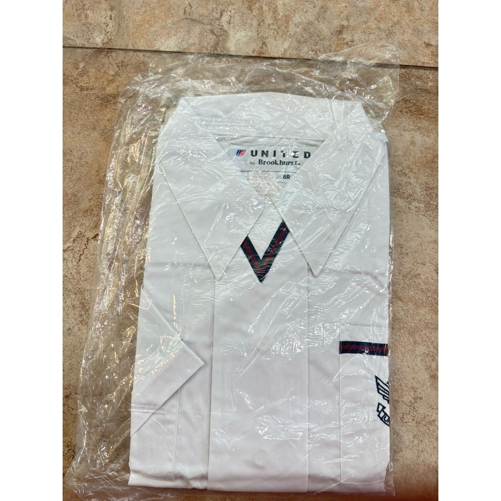 Vintage United Airlines Flight Attendant Uniform Shirt Blouse Brookhurst 8R NOS